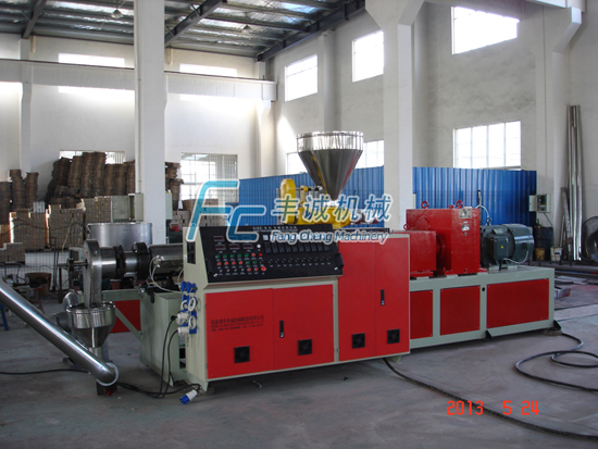 SJSZ80 Conical Twin Screw Extruder